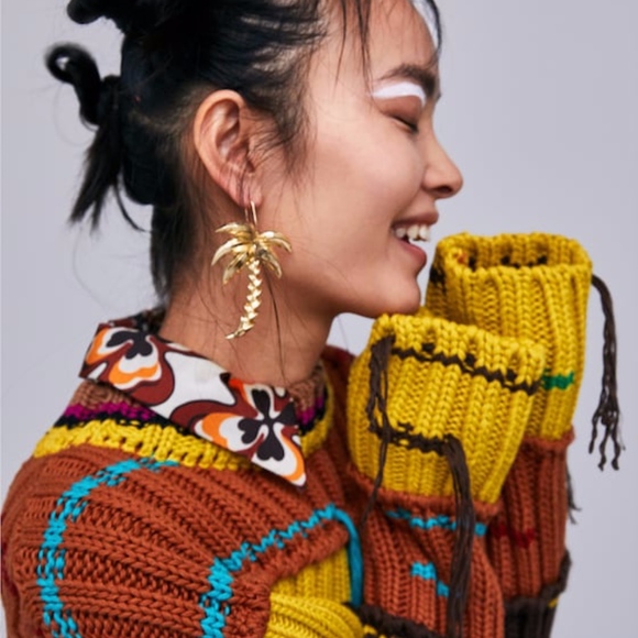 Zara Jewelry - 🍸HP🍸Zara GOLD PALM TREE EARRINGS